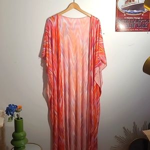 ⭐ $5 ⭐Orange & Pink Chevron Pattern Swim Coverup One Size